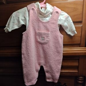 Kissy Kissy Pink Fleece Baby Outfit